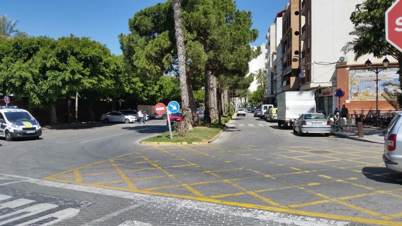 Apartamento En Centro A 150M Del Mar Apolo B Торевьиа Экстерьер фото